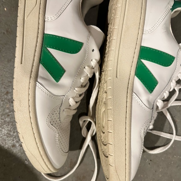 Vera women’s 8.5 - Picture 4 of 4